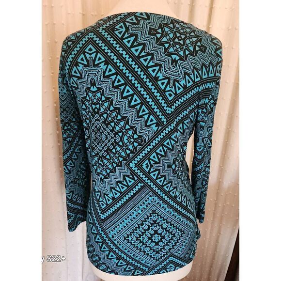 +25 Emma G top with matching scarf - Picture 6 of 14